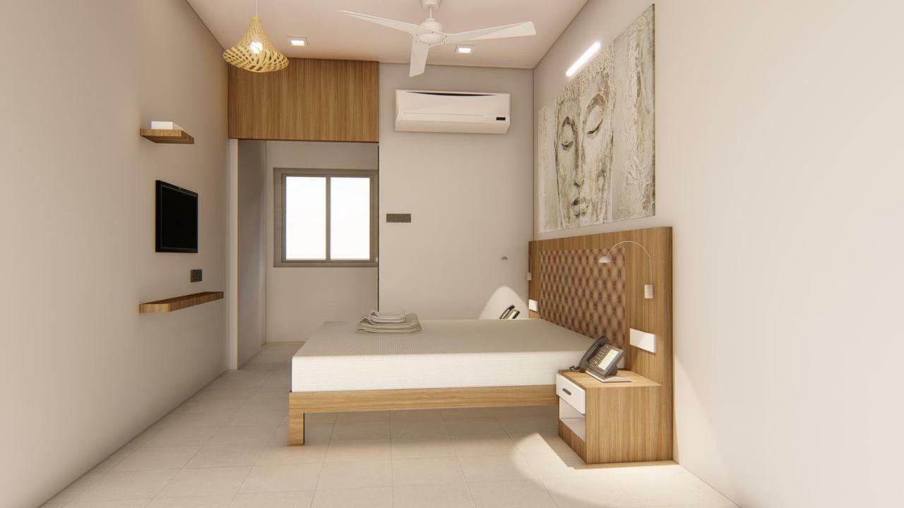 Готель Amutham Residency Tiruchirappalli Екстер'єр фото